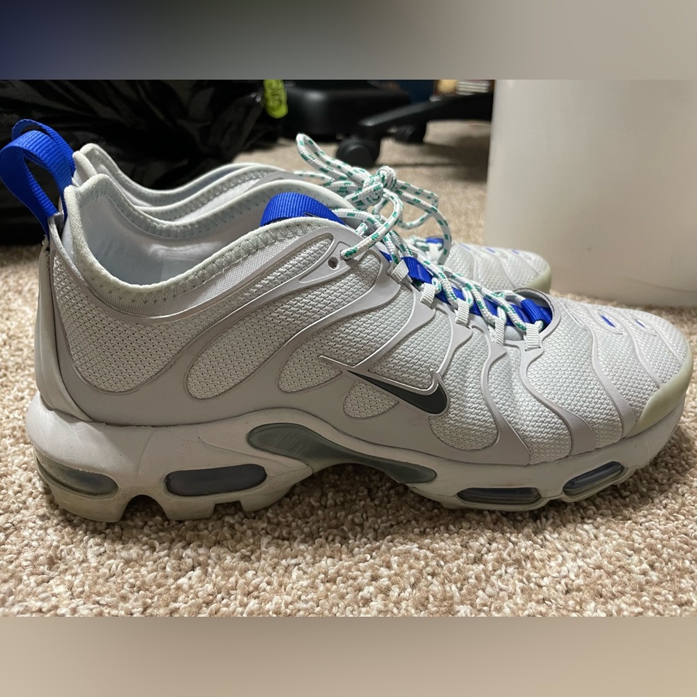 Nike TN Air Running Shoes Gray